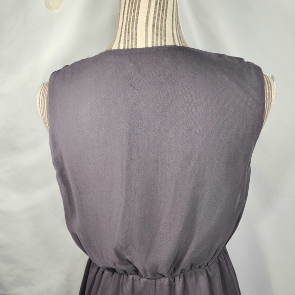 Epilogue Grey Sleeveless V Neck Partial Button Elastic Waist Dress Size Medium - Picture 8 of 12